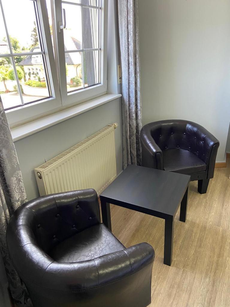 Astheimer Schloesschen Trebur Room photo